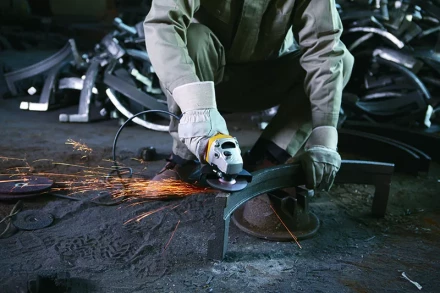 Малая углошлифовальная машина УШМ STGS 7125-RU STANLEY купить в Урае