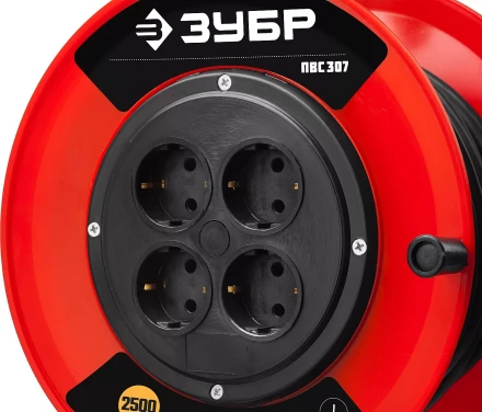 Удлинитель на катушке &quot;ПВС 307&quot;, 30 м, 2500 Вт, 4 гнезда, ПВС 3х0,75 кв мм, ЗУБР 55083-30 купить в Урае