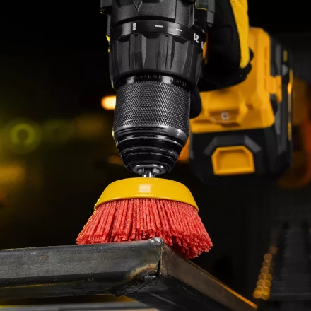 Щетка для дрели, 75 мм, Чашка, со шпилькой, нейлоновая щетина Denzel 74436 купить в Урае