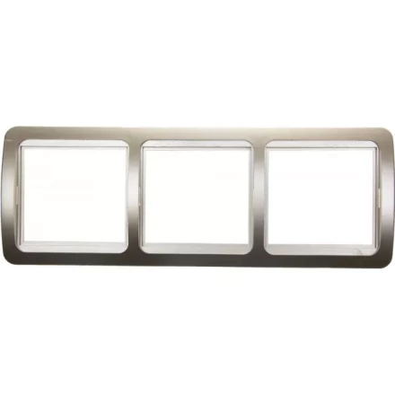 Панель СВЕТОЗАР &quot;ГАММА&quot; накладная, горизонтальная, цвет золотой металлик, 3 гнезда SV-54148-GM купить в Урае