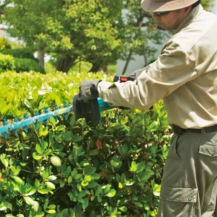 Аккумуляторный кусторез Makita DUH502Z (без АКБ и ЗУ) купить в Урае